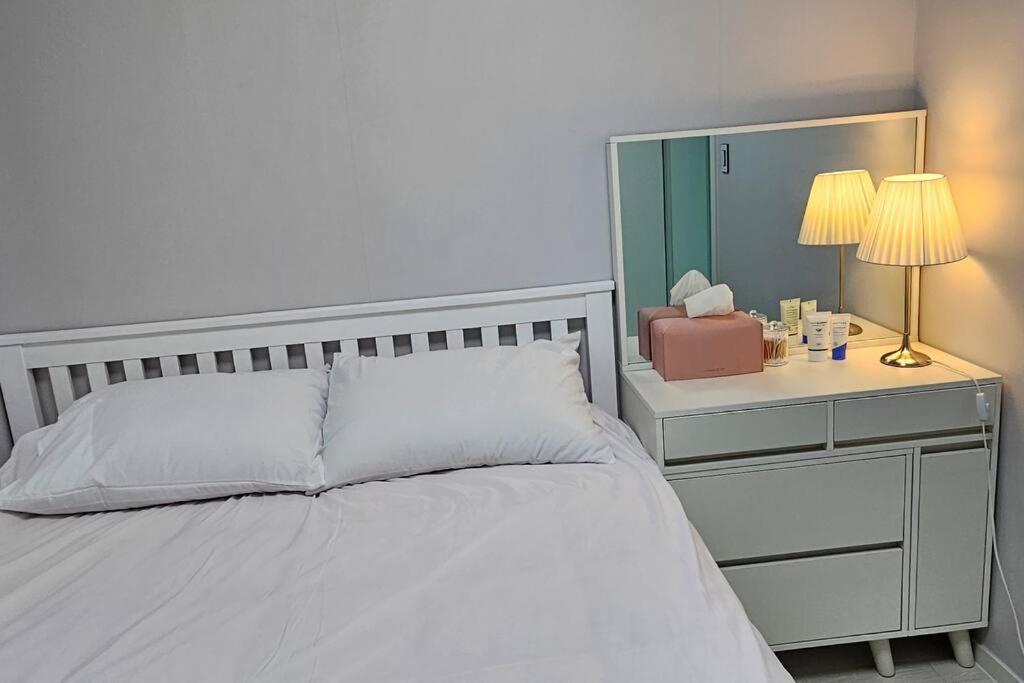 Apartment Roy Haenggung Suwon
